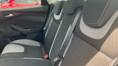 Ford Focus 1.6 Zetec 5dr Petrol Hatchback
